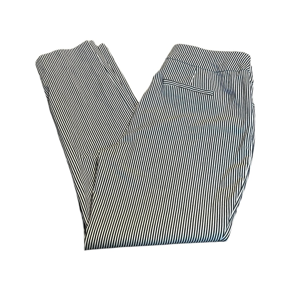 CHICO’S striped pull on pants